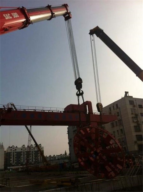阜康市吊车起重机如何安装钢丝绳使用安全?